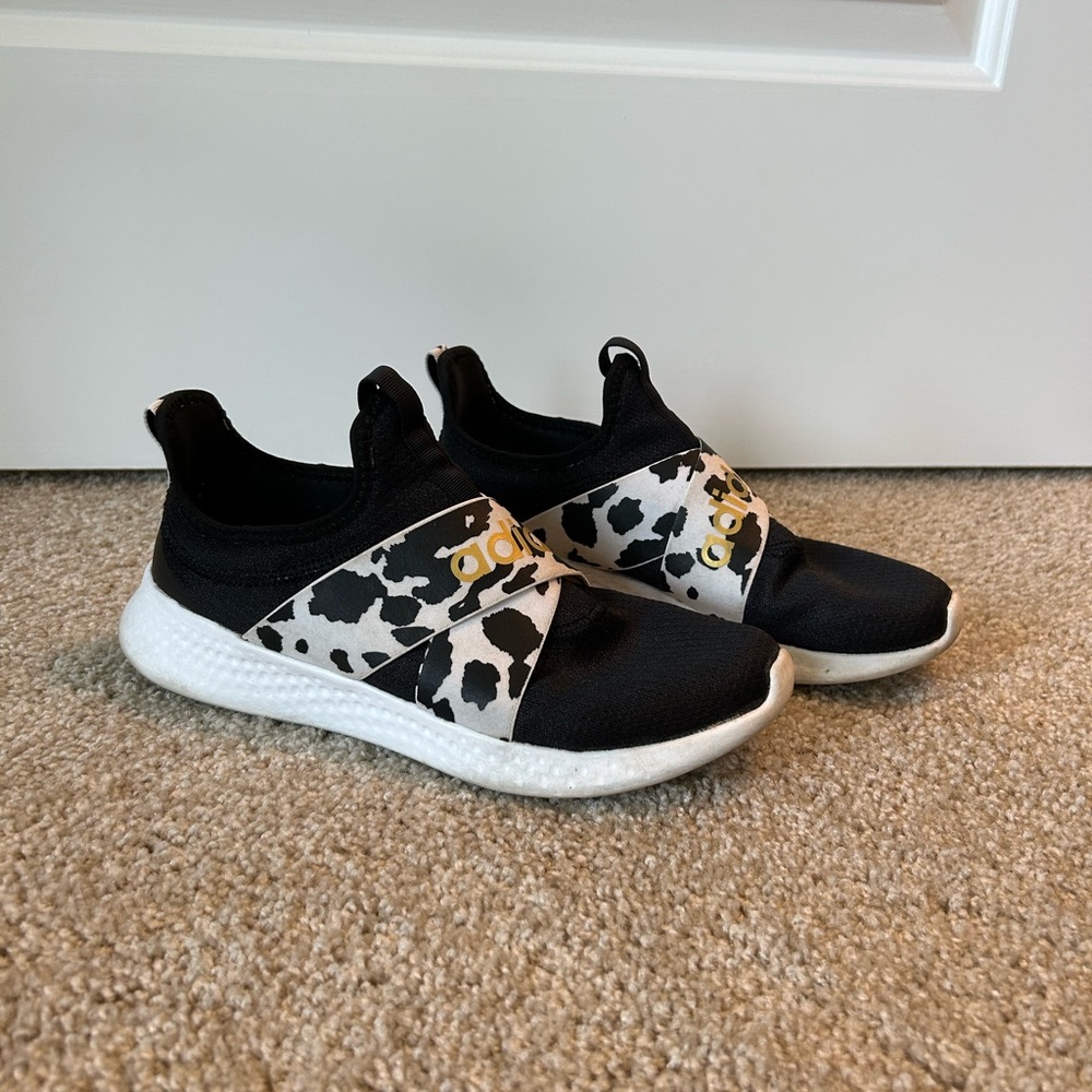 Adidas Tennis Shoes